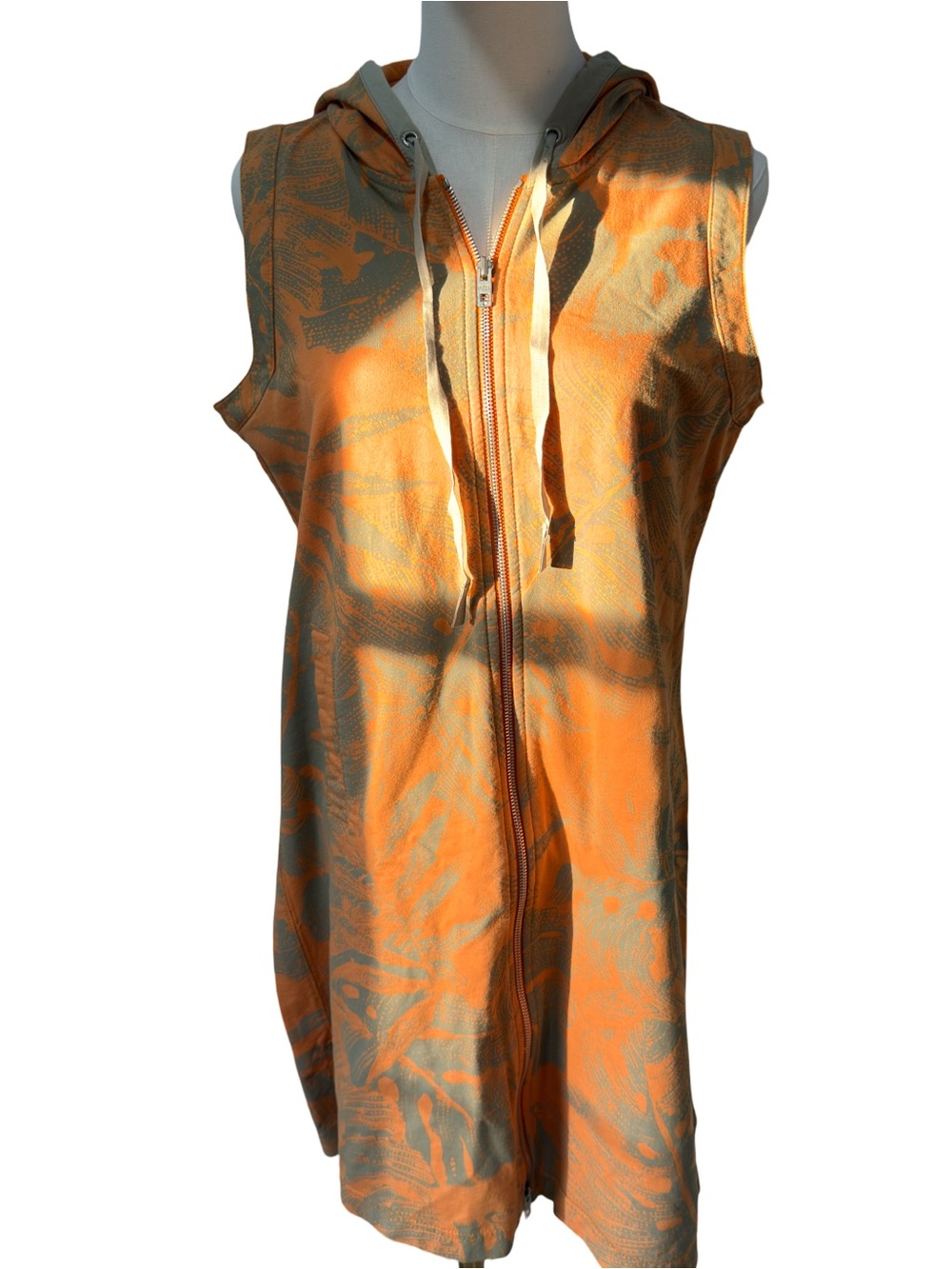 Nautica Sleeveless Hooded Zip-Front beach cover in Orange and Olive